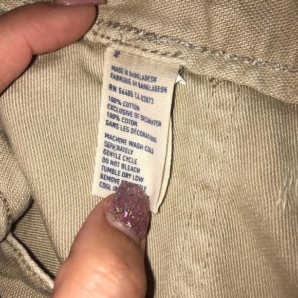 EUC Size 2 American Eagle Khaki pants - Picture 3 of 3